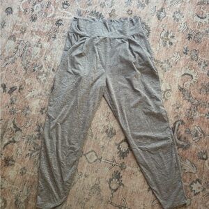 Vuori lux at ease gray high waisted pants